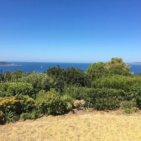 Lavish Mansion In With Private Pool Dom wakacyjny Fargues-sur-Ourbise
