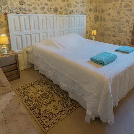 Lavish Mansion In With Private Pool Dom wakacyjny Fargues-sur-Ourbise